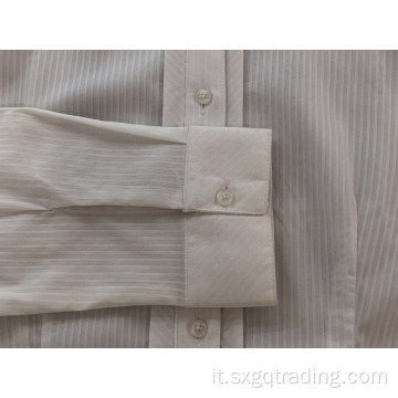 Camicia a righe a maniche lunghe in spandex femminile ben progettata